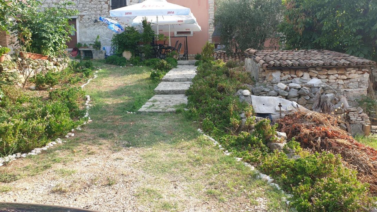 Apartments Rosa Mali Lošinj Exterior foto